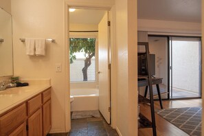 Shower, hair dryer, towels, soap - Gated Oasis:  2Bed, 2Bath, Pool & Spa, Very fast Wifi ,Garage. 2 mins from I-10. (Tucson)