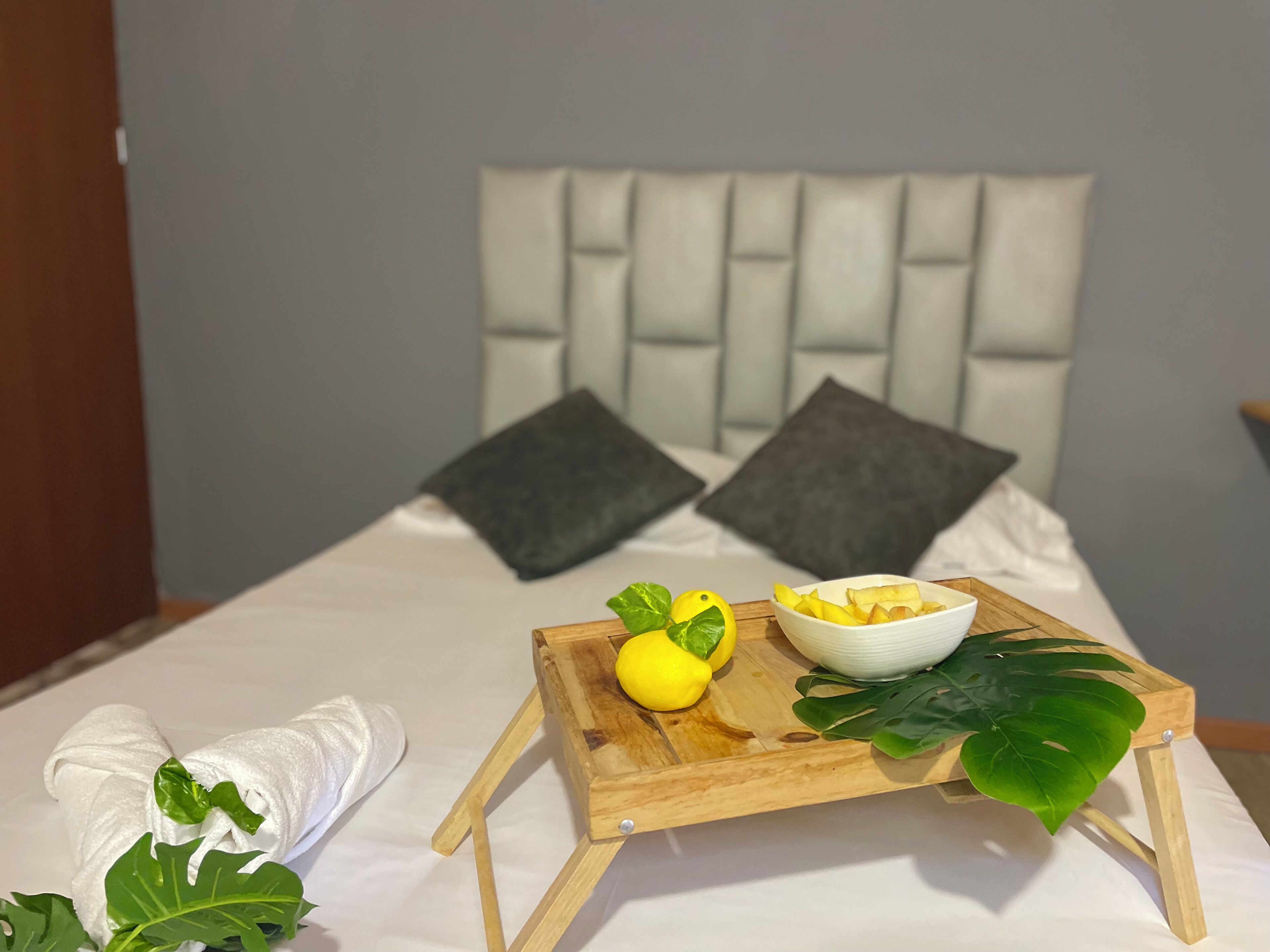 Habitación doble estándar, 1 cama matrimonial, para no fumadores | Ropa de cama de alta calidad, edredón y decoración personalizada 