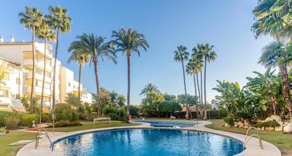 Apartment 'Bienvenidos Al Nordic Royal Club' with Sea View, Shared Pool and Air Conditioning