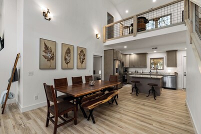 Maggie Valley Creekside Escape