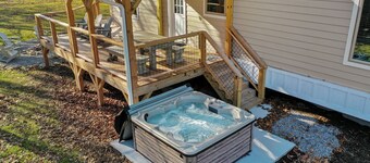 Maggie Valley Creekside Escape