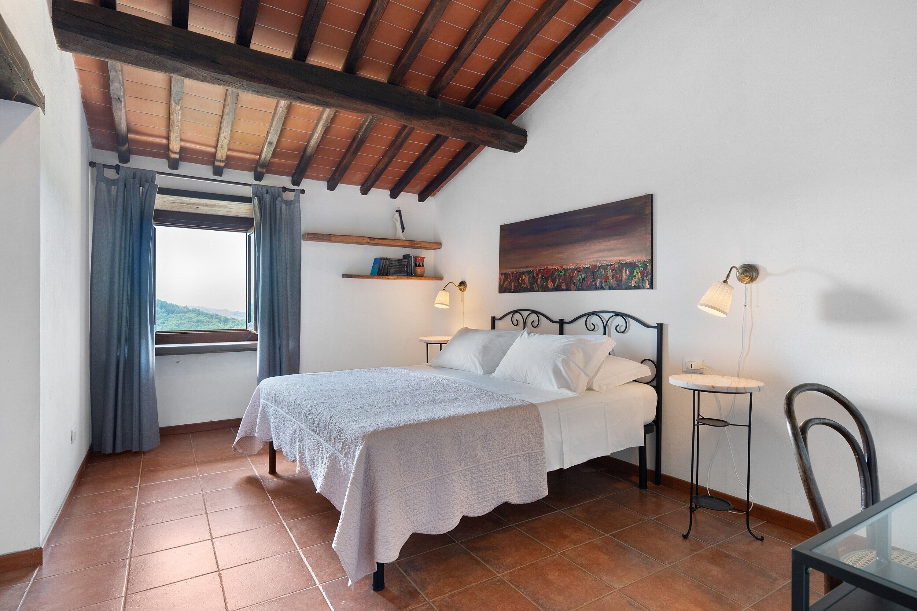 5 camere, Wi-Fi gratuito, lenzuola