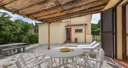 Ferienhaus 'La Casa Del Colle' mit privater Terrasse, privatem Garten und Wi-Fi