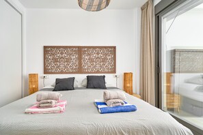 2 chambres, fer et planche à repasser, Wi-Fi gratuit, draps fournis