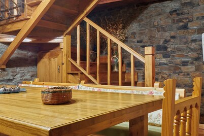 Country House 'Casa Rural Tio Eloy' with Mountain View and Shared Garden