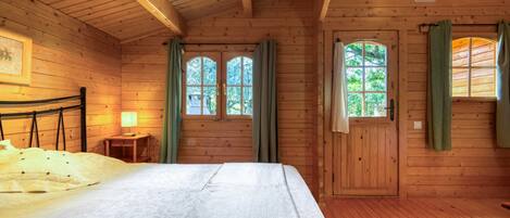 1 habitación y ropa de cama