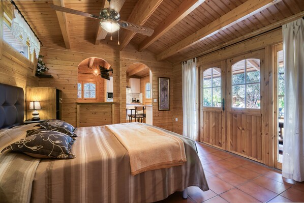 2 bedrooms, bed sheets