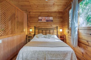 1 bedroom, bed sheets - Null 'Entre Viejos Olivos 3' with Mountain View, Shared Pool and Air Conditioning (Benicolet)