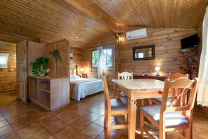 Dining - Null 'Entre Viejos Olivos 3' with Mountain View, Shared Pool and Air Conditioning (Benicolet)