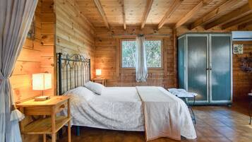 2 bedrooms, bed sheets