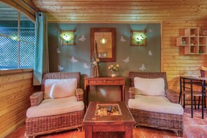 Interior - Null 'Entre Viejos Olivos 9' with Mountain View, Shared Pool and Air Conditioning (Benicolet)