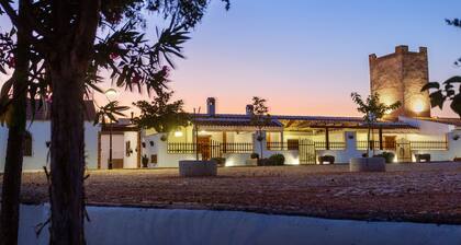 Apartment 'La Teja 5' with Mountain View, Wi-Fi and Air Conditioning