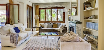 Spacious Villa by the Sea with Private Saltwater Pool