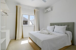 3 dormitoris, planxa i posts de planxar, wifi gratuïta i roba de llit 