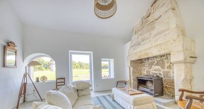 GĂźte de Charme Ă Daignac â Nature, TranquillitĂ© et ExpĂ©riences Viticoles