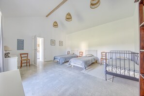 3 habitaciones y ropa de cama 