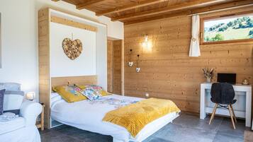 3 habitaciones, wifi gratis y ropa de cama