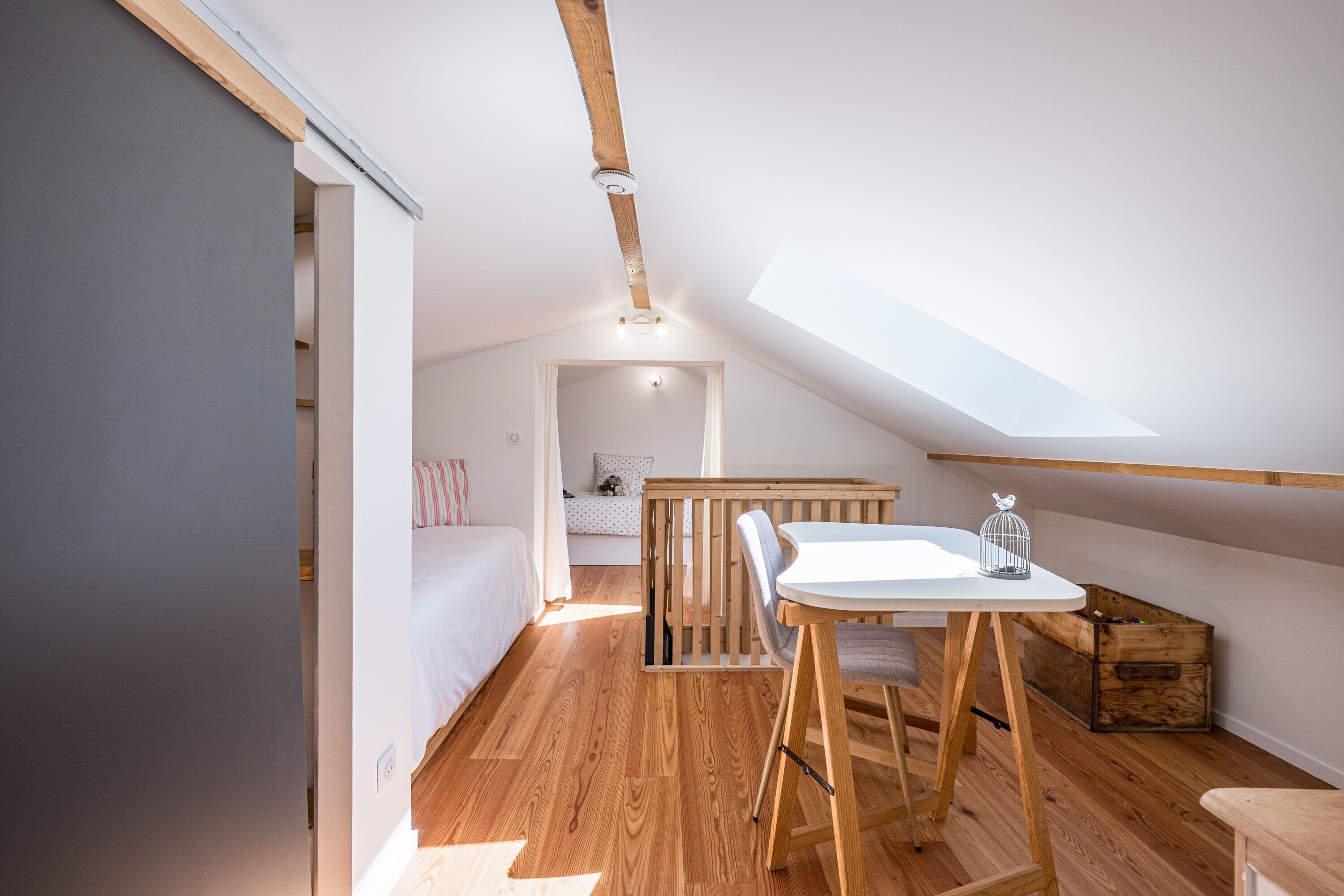 4 bedrooms, free WiFi, bed sheets