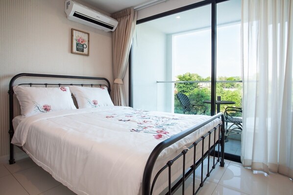 1 bedroom, free WiFi - Bangsaray vacation (Sattahip)