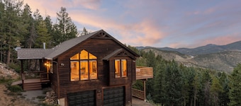 Hot Tub Under the Stars - Spot Wildlife from the Deck - No Pet Fee