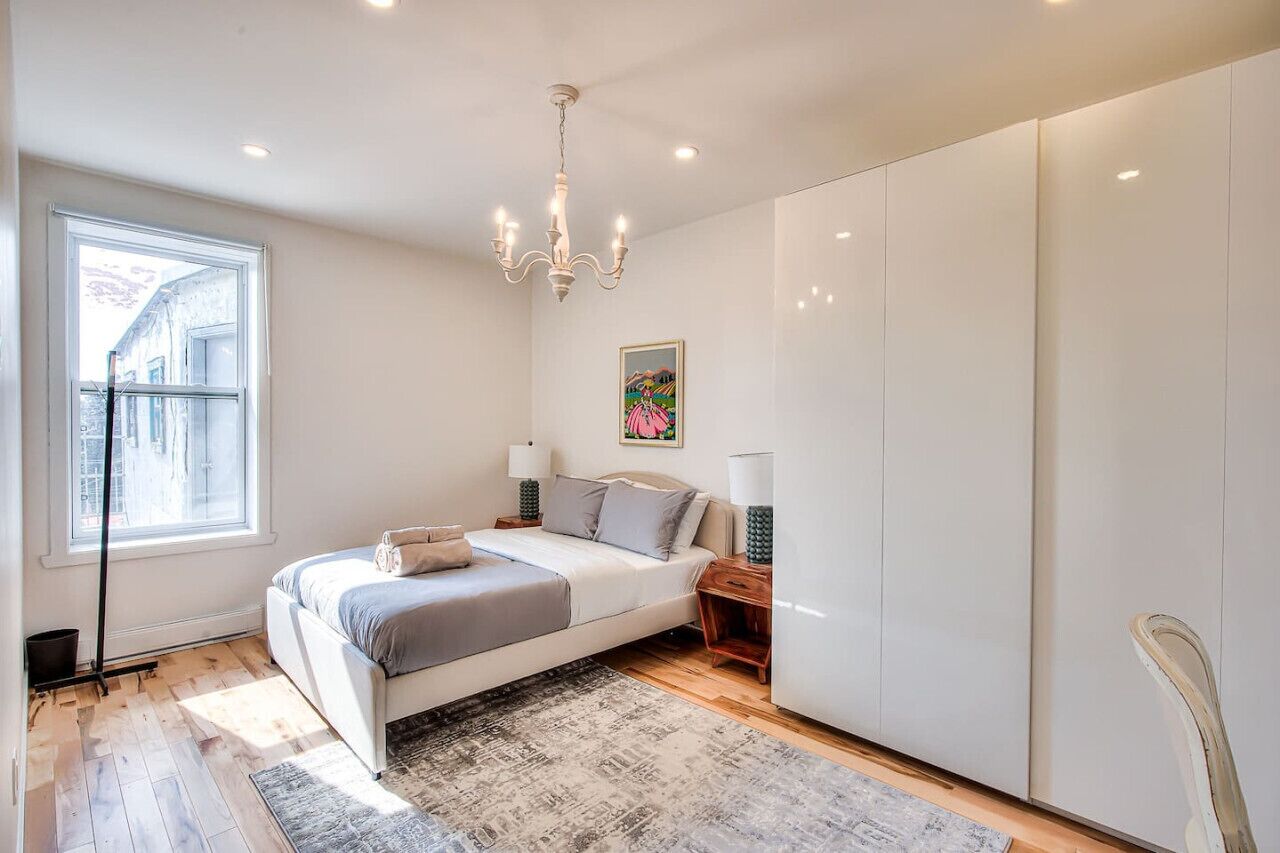 3 bedrooms, desk, iron/ironing board, WiFi