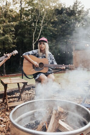 Property grounds - 3 Cabins w/ Sauna, Hot Tubs, Pickleball, & Golf! (Bloomington Springs)