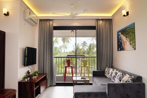 Een smart-tv en een open haard