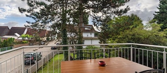 Apartment '1' with Balcony and Wi-Fi