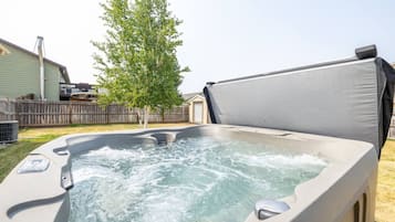 Outdoor spabad
