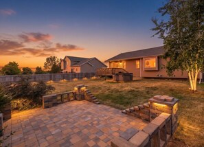 Exterior - 5 Beds, Hot Tub, Fenced backyard (Summerset)