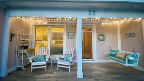 Unclassified image, 5 of 42, button - STEPS to Beach! 2B/2B, Sleeps 9! Beach, POOL, Repeat! NEW! Grill! Wagon! (Panama City Beach)