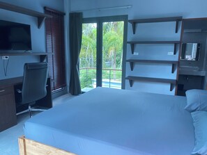 3 室のベッドルーム、アイロン / アイロン台、WiFi、ベッドシーツ