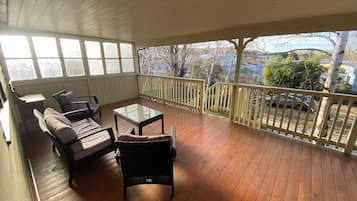 Standard Double Room | Terrace/patio