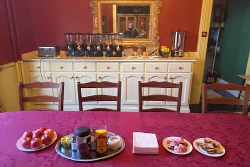 In-room dining