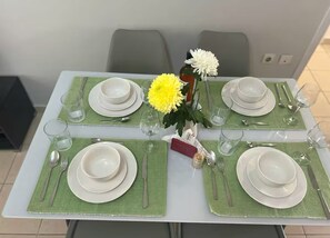 تناول الطعام