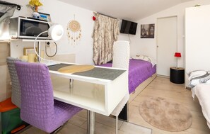 Strykejern/-brett, wi-fi (inkludert) og sengetøy