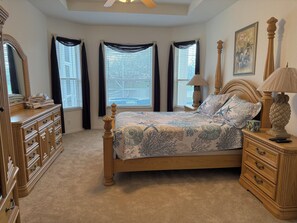 3 bedrooms, iron/ironing board, WiFi, bed sheets - Charming villa in wonderful Jensen Beach Florida with a private swimming pool. (Jensen Beach)