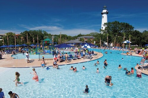 Pier Side Retreat St. Simons Island 3BR Sleeps 8