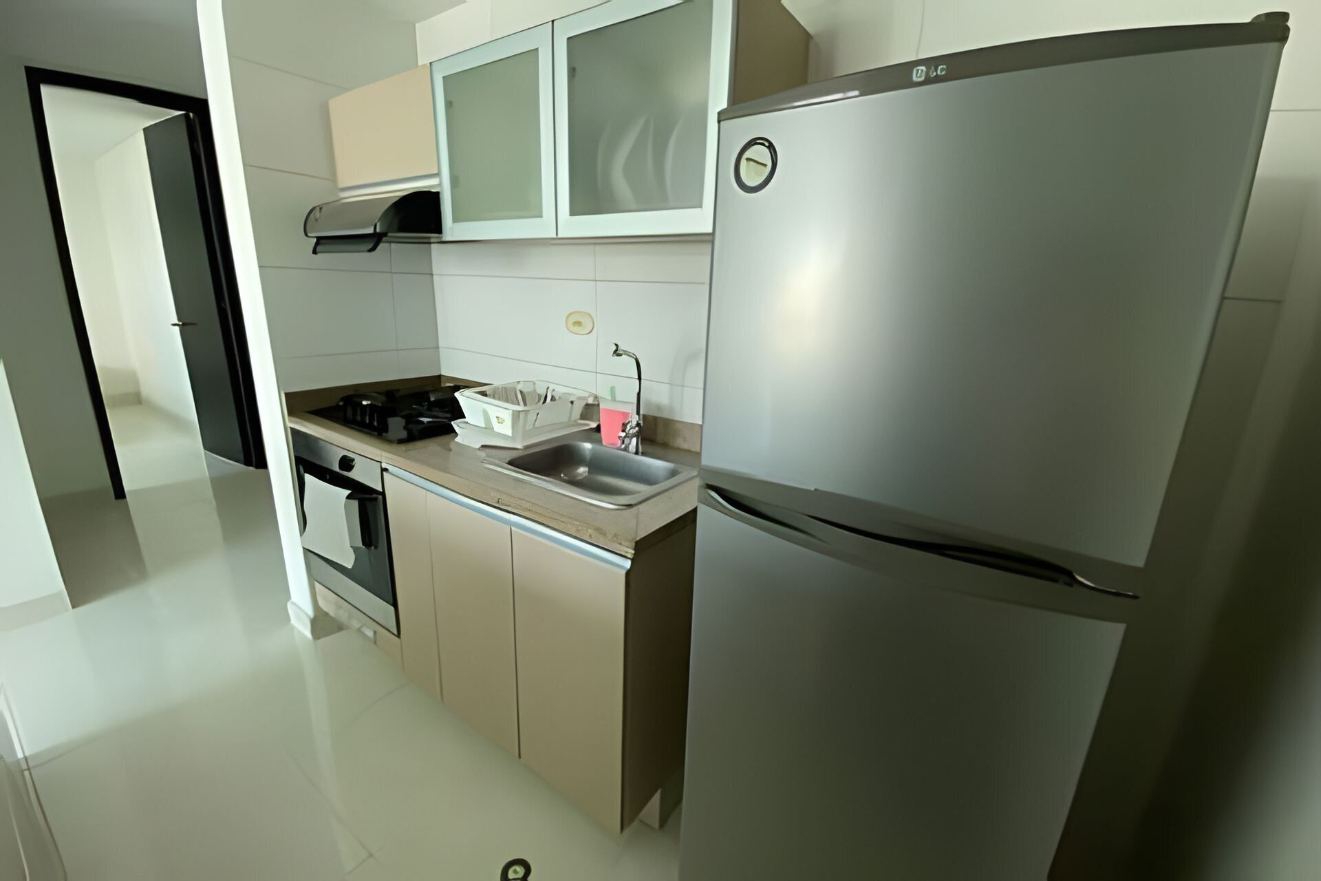 Basic Apartment | Private kitchen | Full-size fridge, microwave, cookware/dishes/utensils