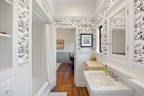 Shower, hair dryer, towels, soap - Outpost Hideaway | Pool & Spa! by Colby & Conrad (Los Angeles)