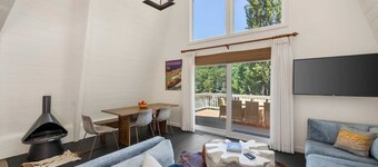 Lake Arrowhead 3BR | Lake Access + Hot Tub by C&C