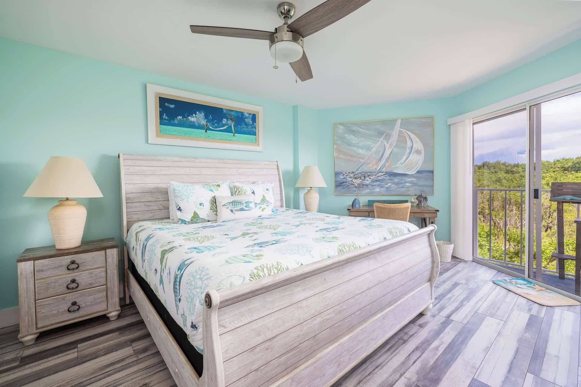 2 bedrooms, desk, iron/ironing board, WiFi