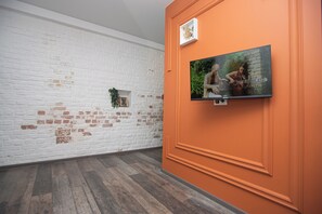 Interior - 2 Room, 1BR APT for Up to 4 guests in Andrejsala area. River side. Free Parking. (Riga)