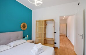 1 dormitorio, cuna de viaje, wifi gratis y ropa de cama