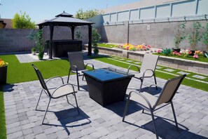 Terrace/patio - Enchanting GardenHome (Las Vegas)