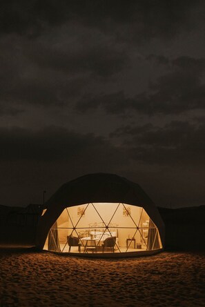 Deluxe Tent, Desert View | Living area - Golden Desert Camp (Bidiya)