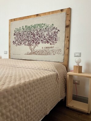 1 bedroom, travel crib, free WiFi, bed sheets