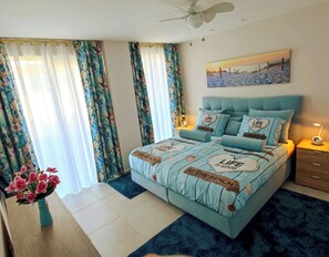 4 bedrooms, in-room safe, iron/ironing board, travel cot