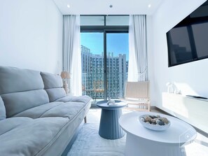 Apartment (1 Bedroom) | Front of property - Luxurious 1-br Apt With Balcony in Azizi Fawad (Dubai)