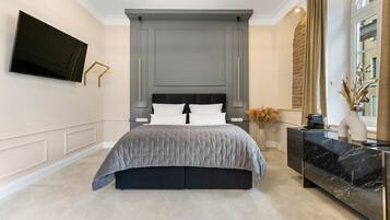 1 bedroom, desk, free WiFi